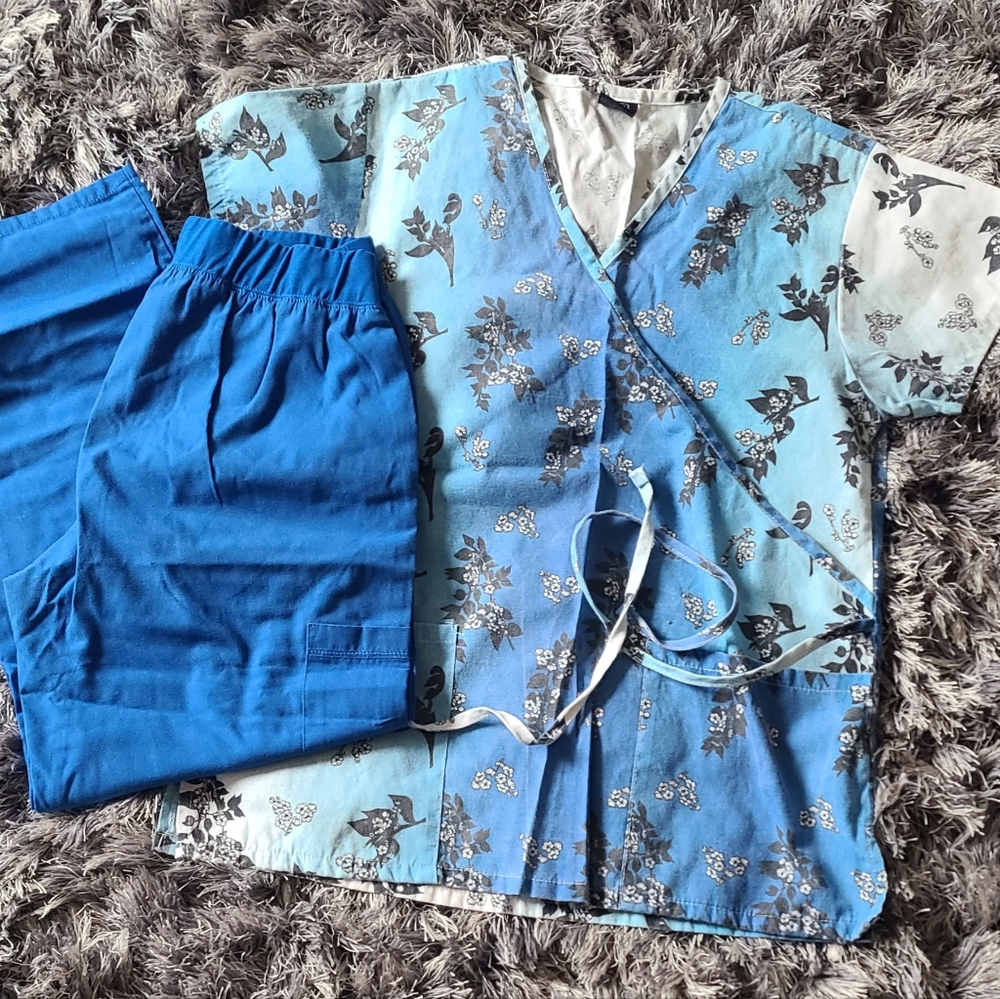 Stylish Blue Scrub Set